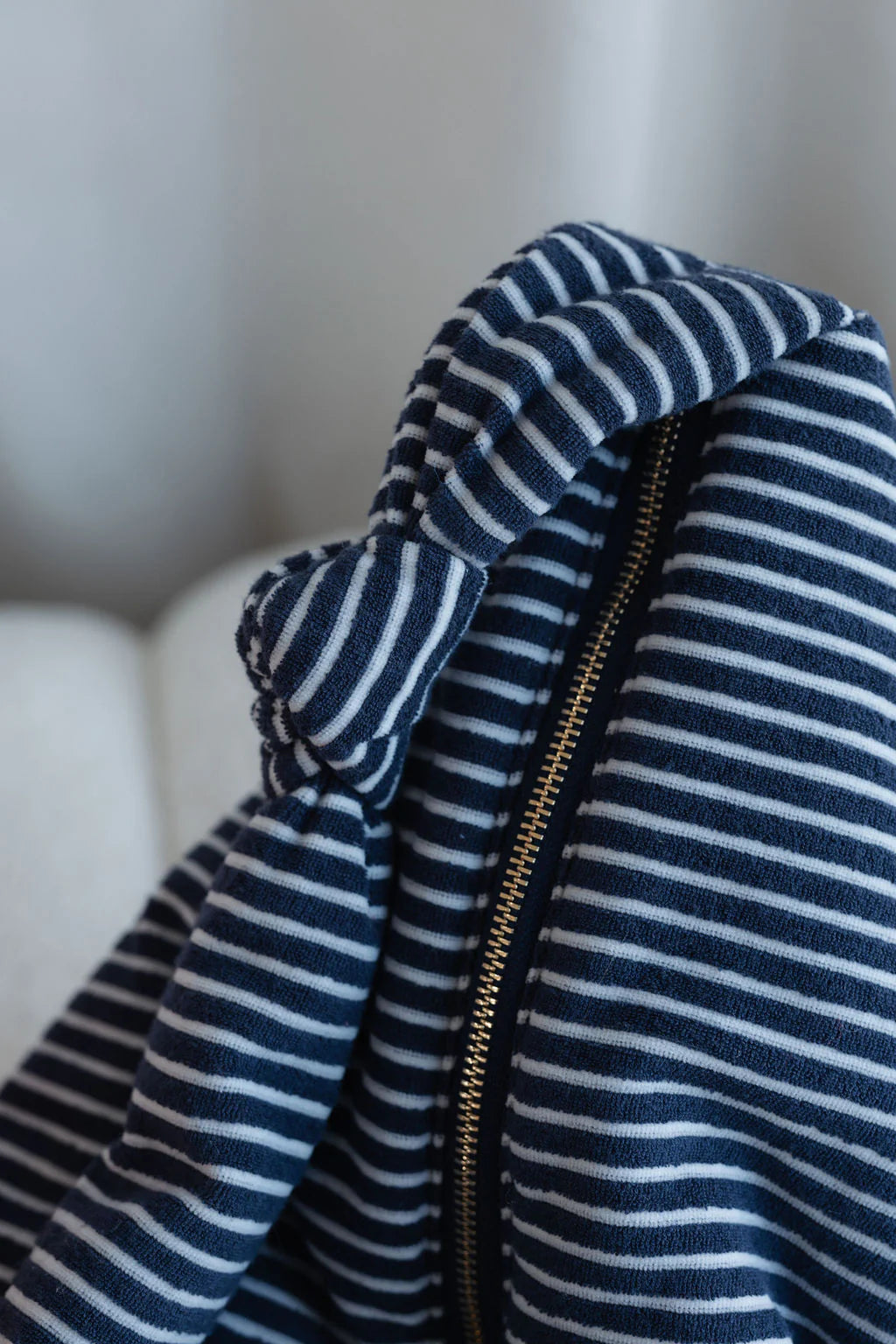 LUKKILY -  Bag #1 Terry navy/white – Mom Bag aus Frotteestoff mit Navy-White-Streifen