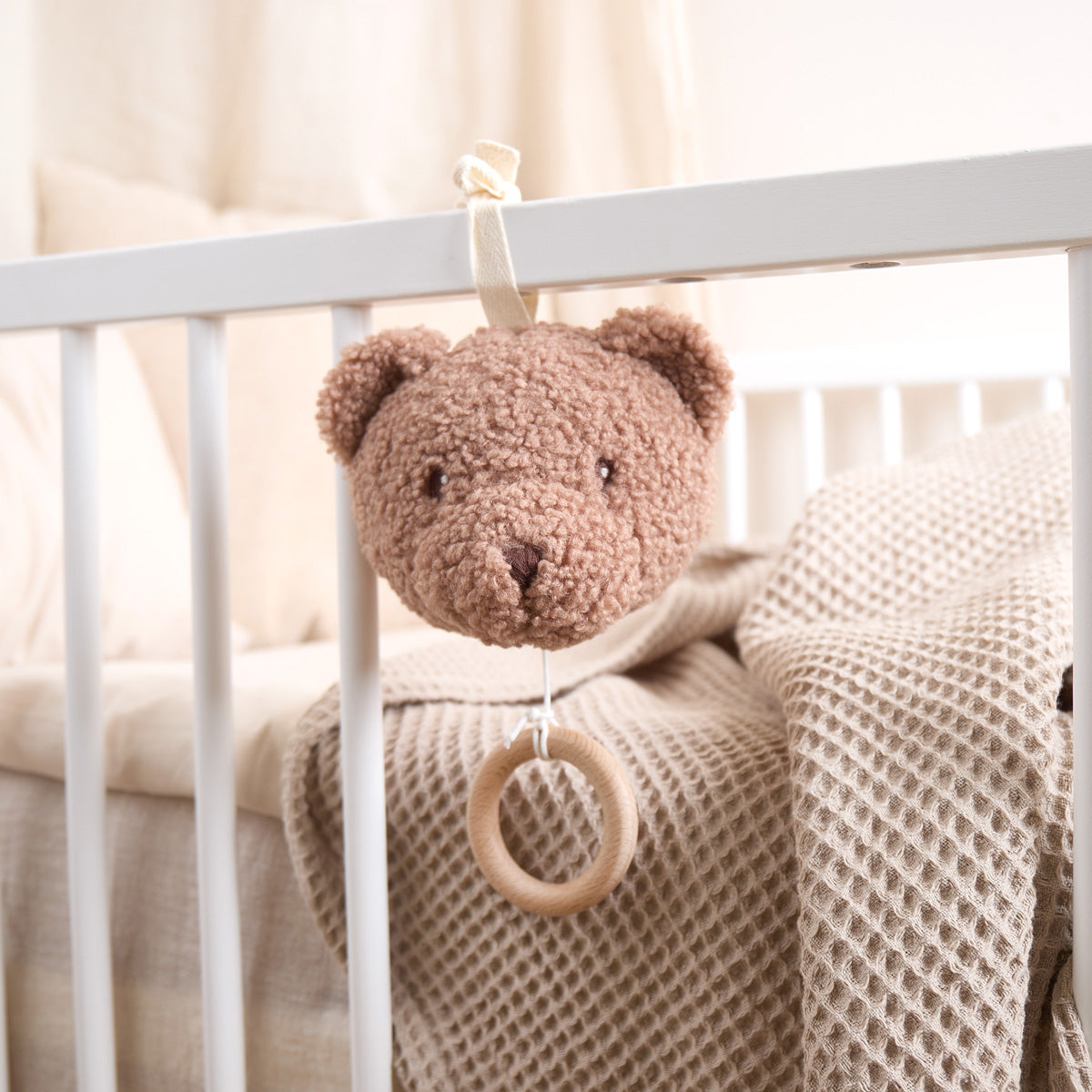 Bieco Musikspieluhr Bär Mika - Makimo - Smart Kids