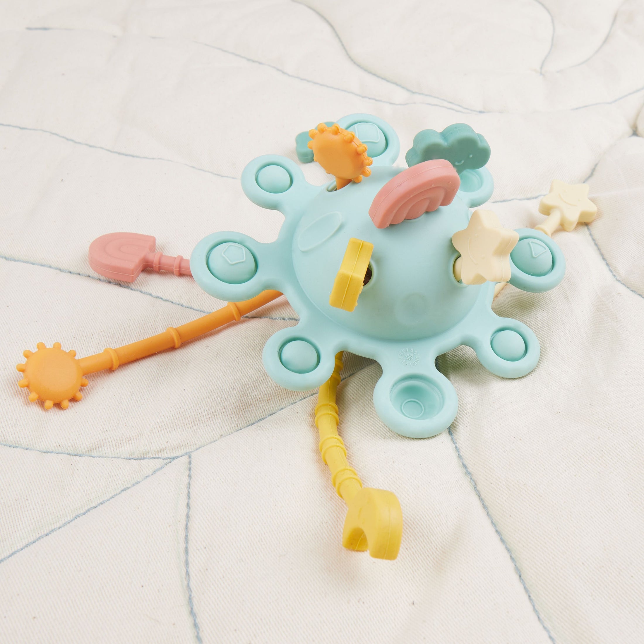 Bieco Montessori Aktivitätsspielzeug Eucalyptus - Makimo - Smart Kids