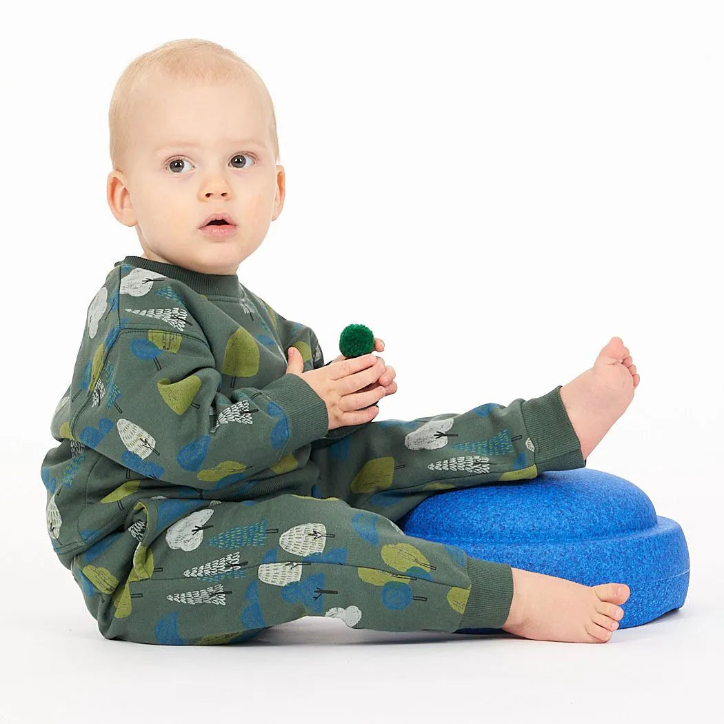 Sense Organics PRABU Baby Sweathose Baumdruck Grün GOTS - Makimo - Smart Kids
