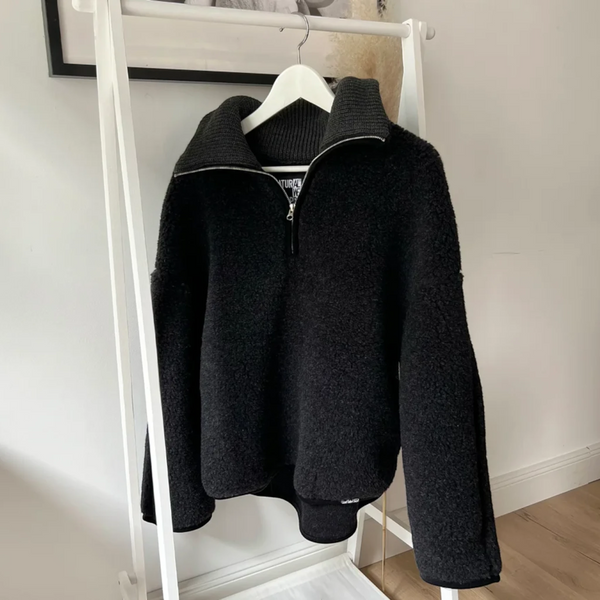 Sweater "BEL" Deep Black - Woll-Fleece-Sweater Oversize Ultra Light - Makimo - Smart Kids