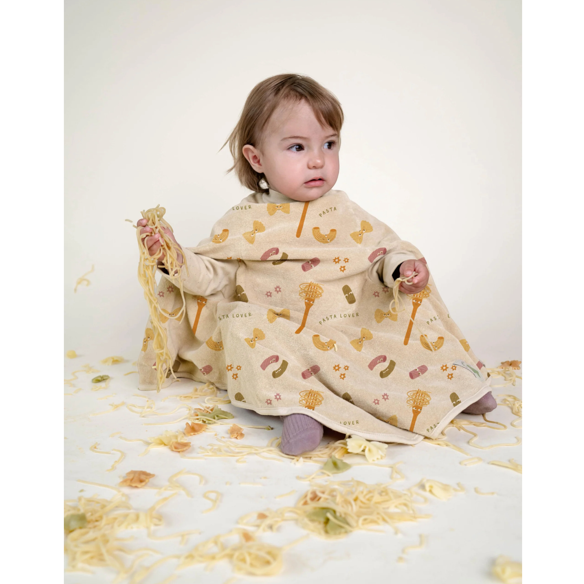 Little Casimir "Boo" Frottee Waterproof Lätzchen - Mitwachsend und Wasserdicht - Lätzchen Pasta Lover - Makimo - Smart Kids