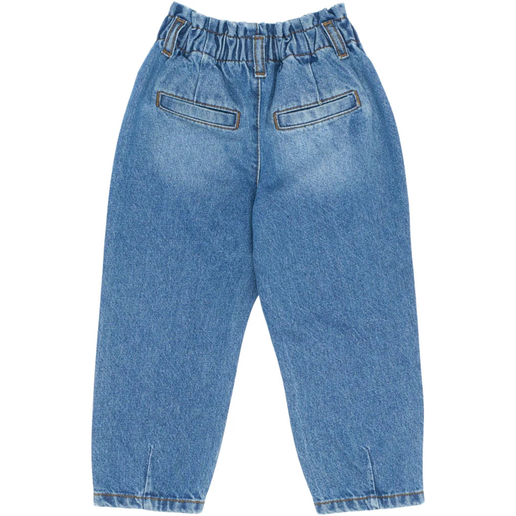 The NEW Siblings Pida Carrot Jeans – Medium Blue Denim - Makimo - Smart Kids