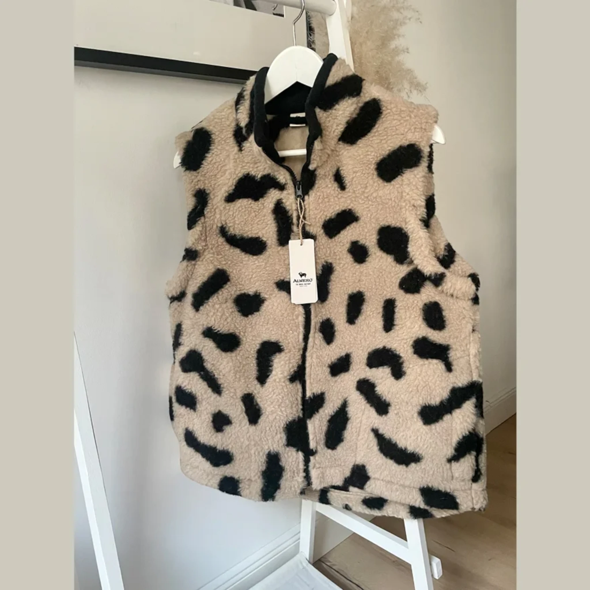 ALWERO Weste WALKER LEO Gepard - Makimo - Smart Kids