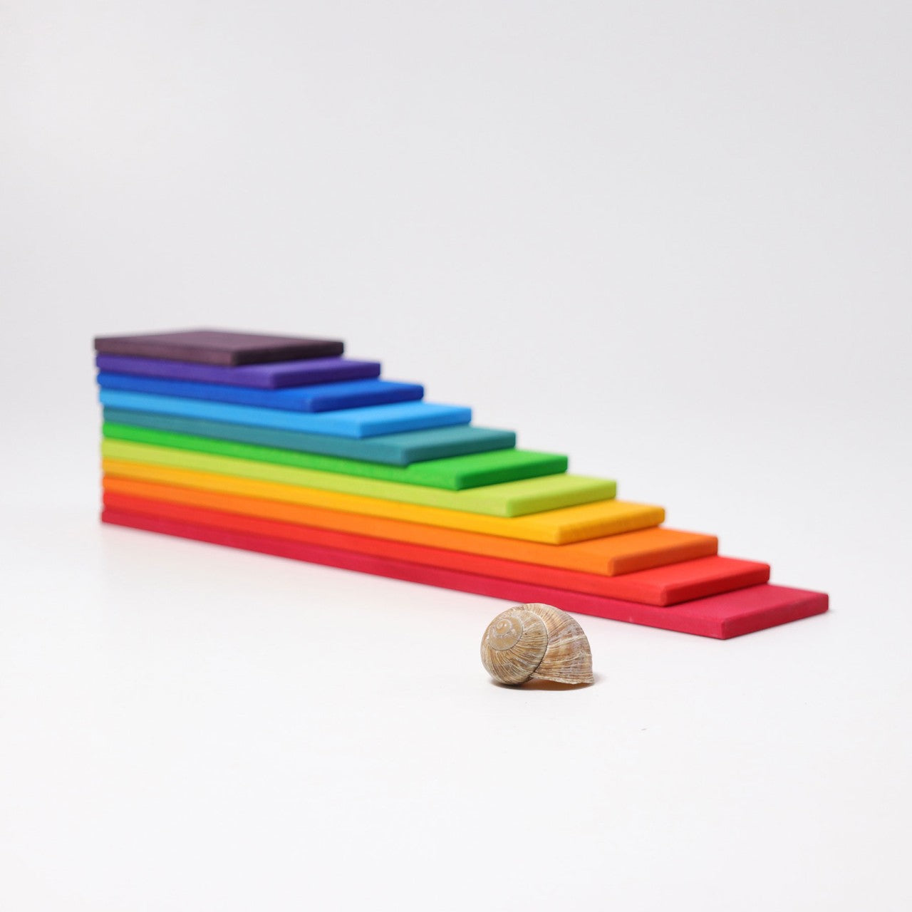 GRIMM'S Regenbogen Bauplatten – 11-teilig, farbig lasiertes Lindenholz